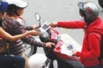        Mua đất tặng xe, mua nền tặng gạch...?