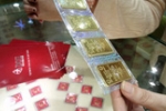 Giá vàng giảm, đôla tăng