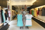 Thu nhập 25 triệu có nên nghỉ mở shop quần áo?