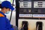 Xăng dầu giảm giá, lợi nhuận Petrolimex giảm 10%